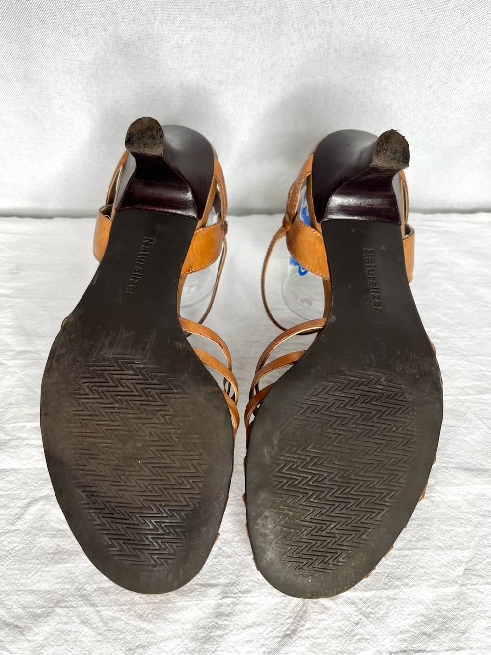 ✨ Naturalizer Leather Woven Huarache Kitten Heel Sandals Brown Size 8 - Picture 7 of 7